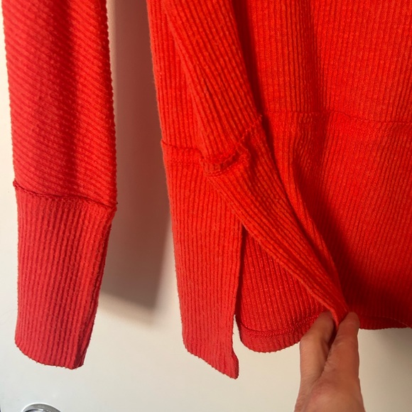 Beautiful orange long sleeve Anthropologie shirt - Picture 3 of 5